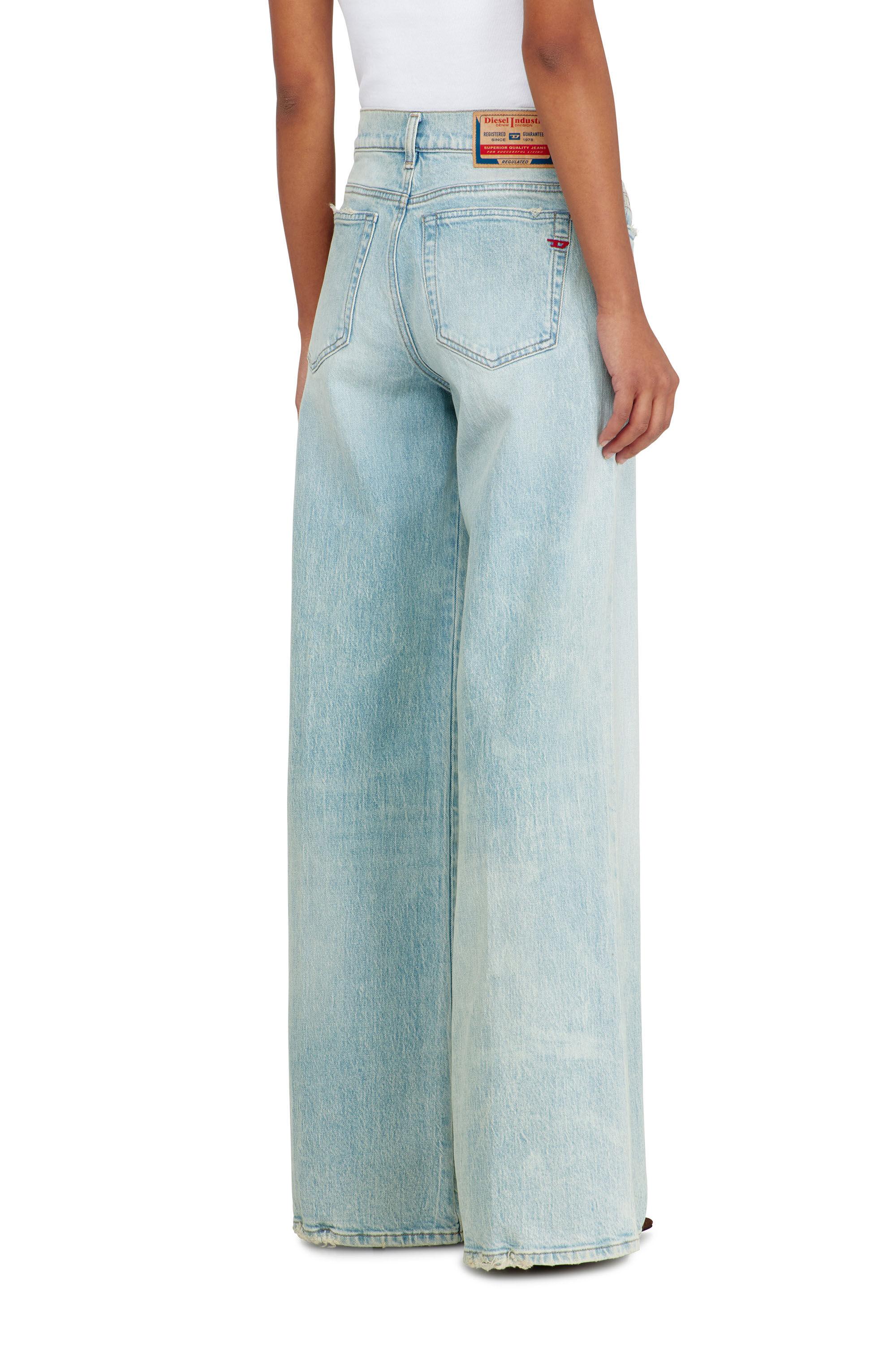 Diesel - Woman's Flare Jeans 1978 D-Akemi 0KBBX, Light Blue - 5