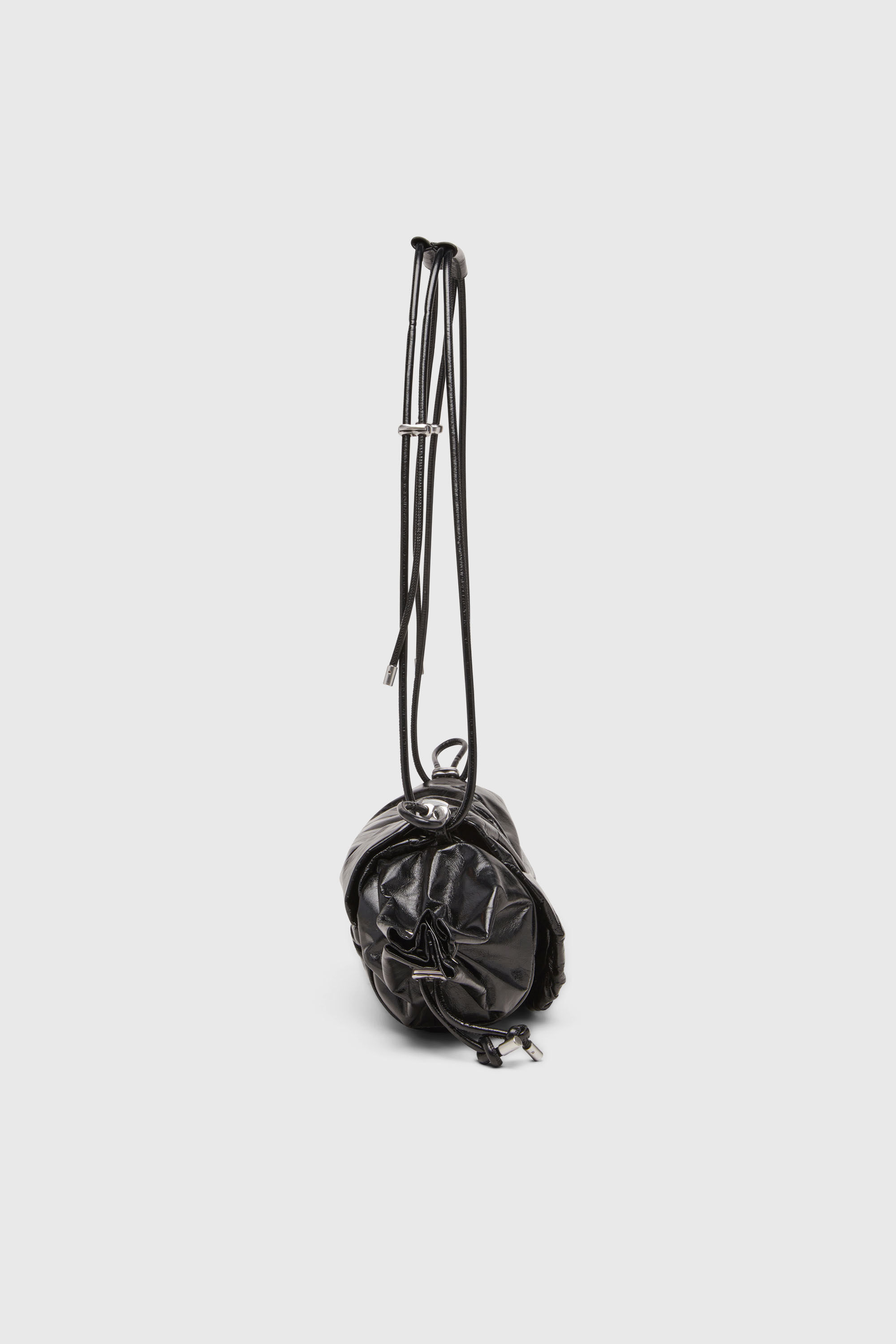 Diesel - SCRUNCH-D SHOULDER M, Woman's Scrunch-D-Shoulder bag in scrunched shiny leather in Black - 5