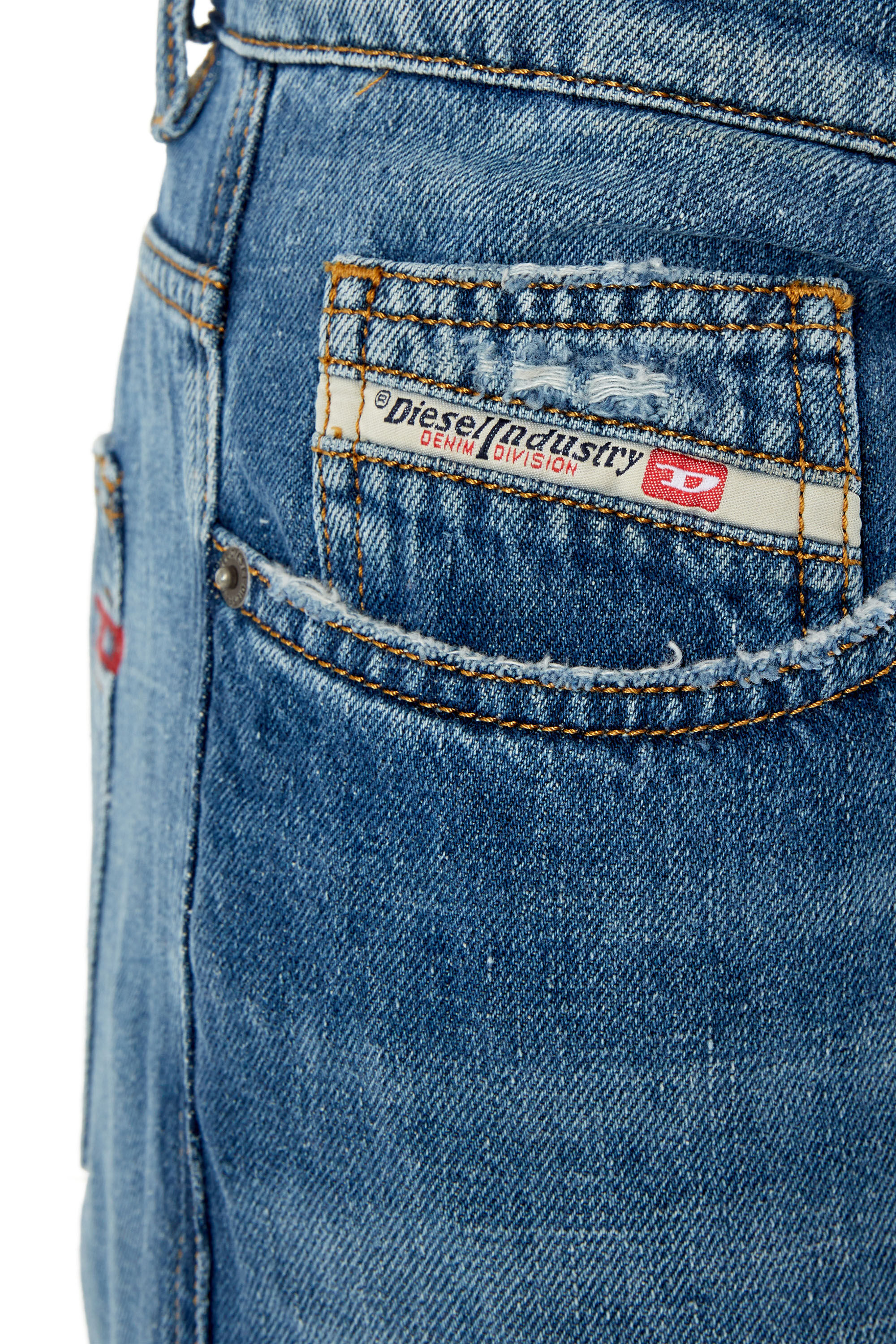 Diesel - 2020 D-Viker 09F25 Straight Jeans, Medium blue - Image 5