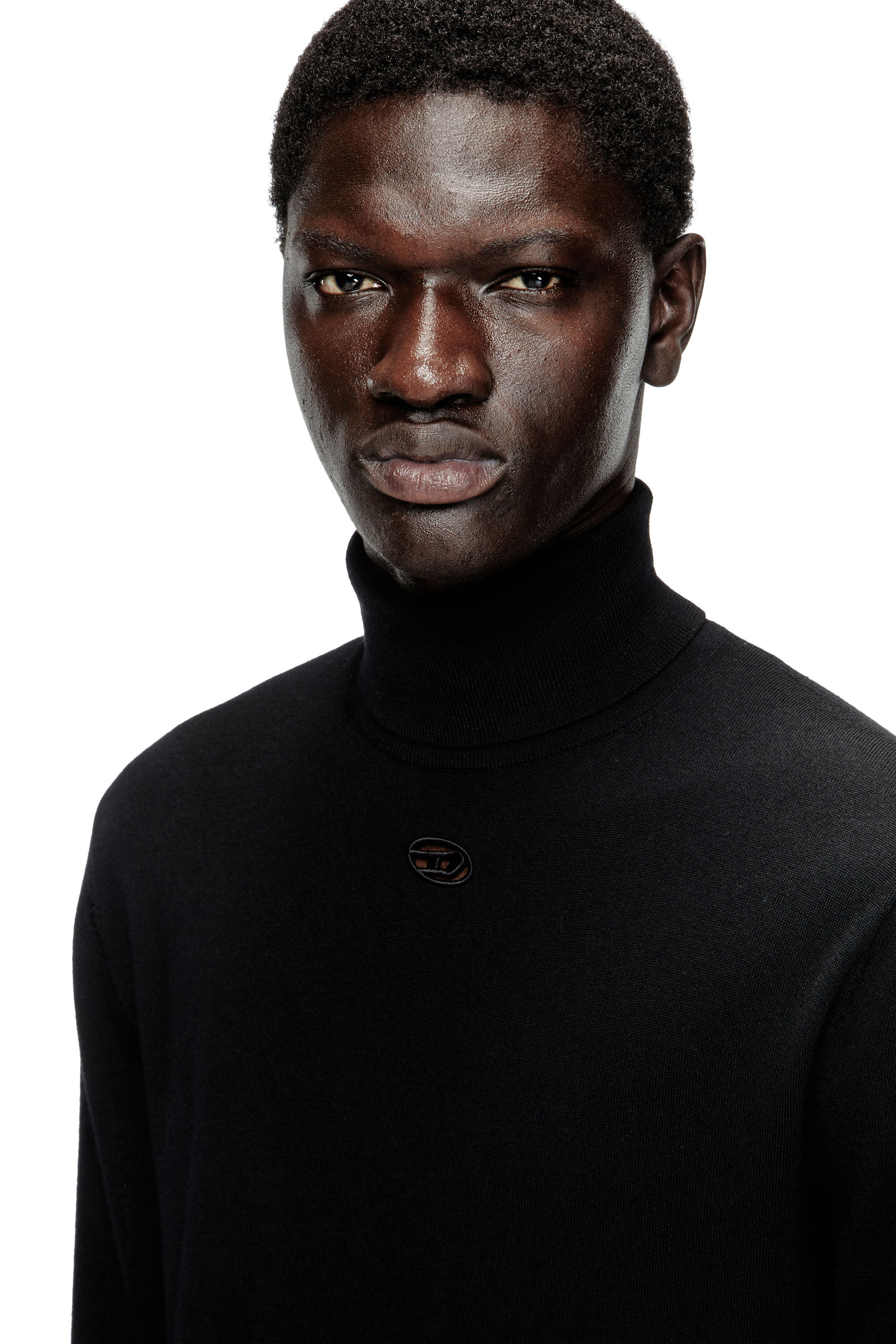 Men's Wool turtleneck jumper with cut-out logo | Black | Diesel Men's Wool turtleneck jumper with cut-out logo | Black | Diesel