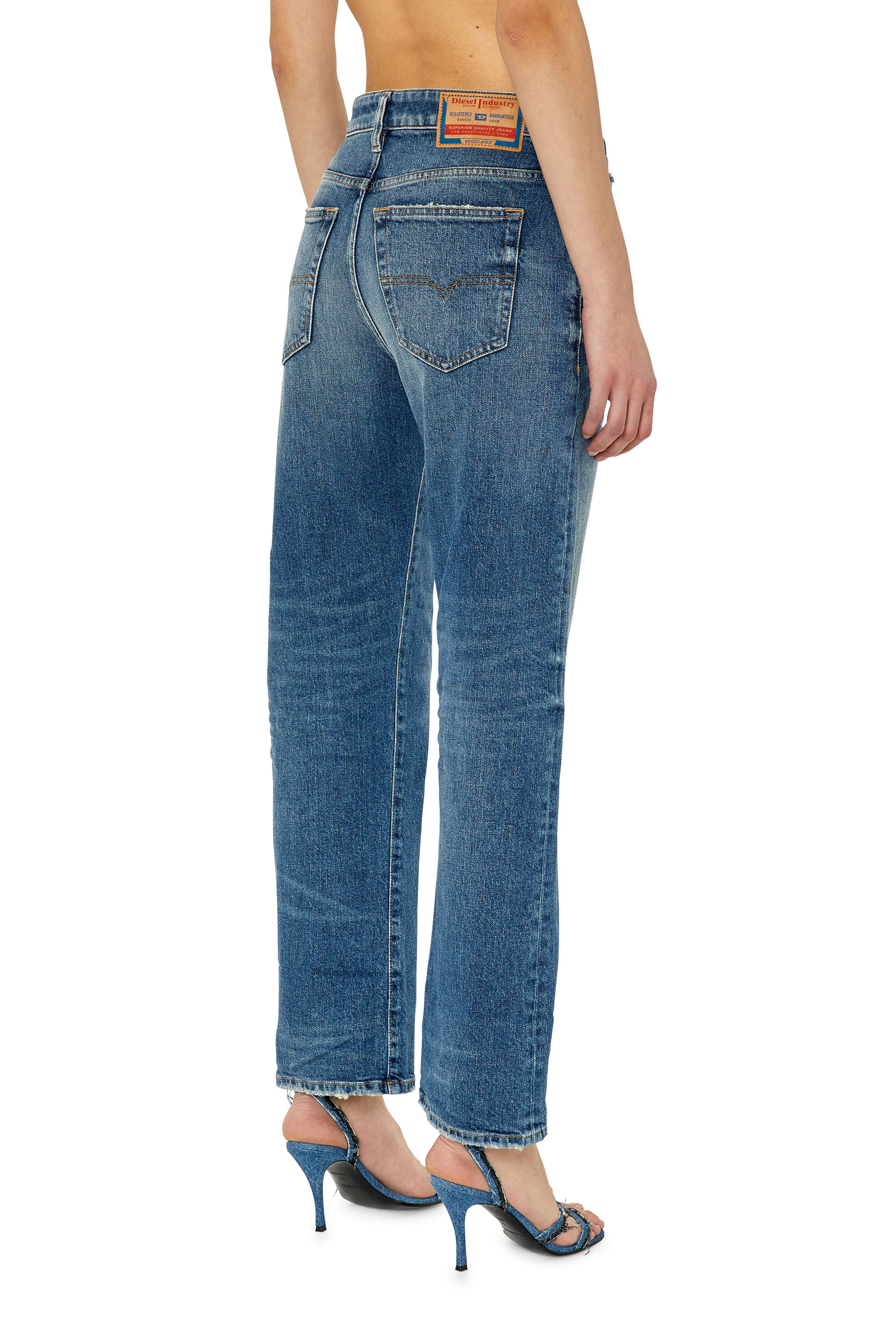 Diesel - Woman's Straight Jeans 1999 D-Reggy 007L1, Medium blue - 4