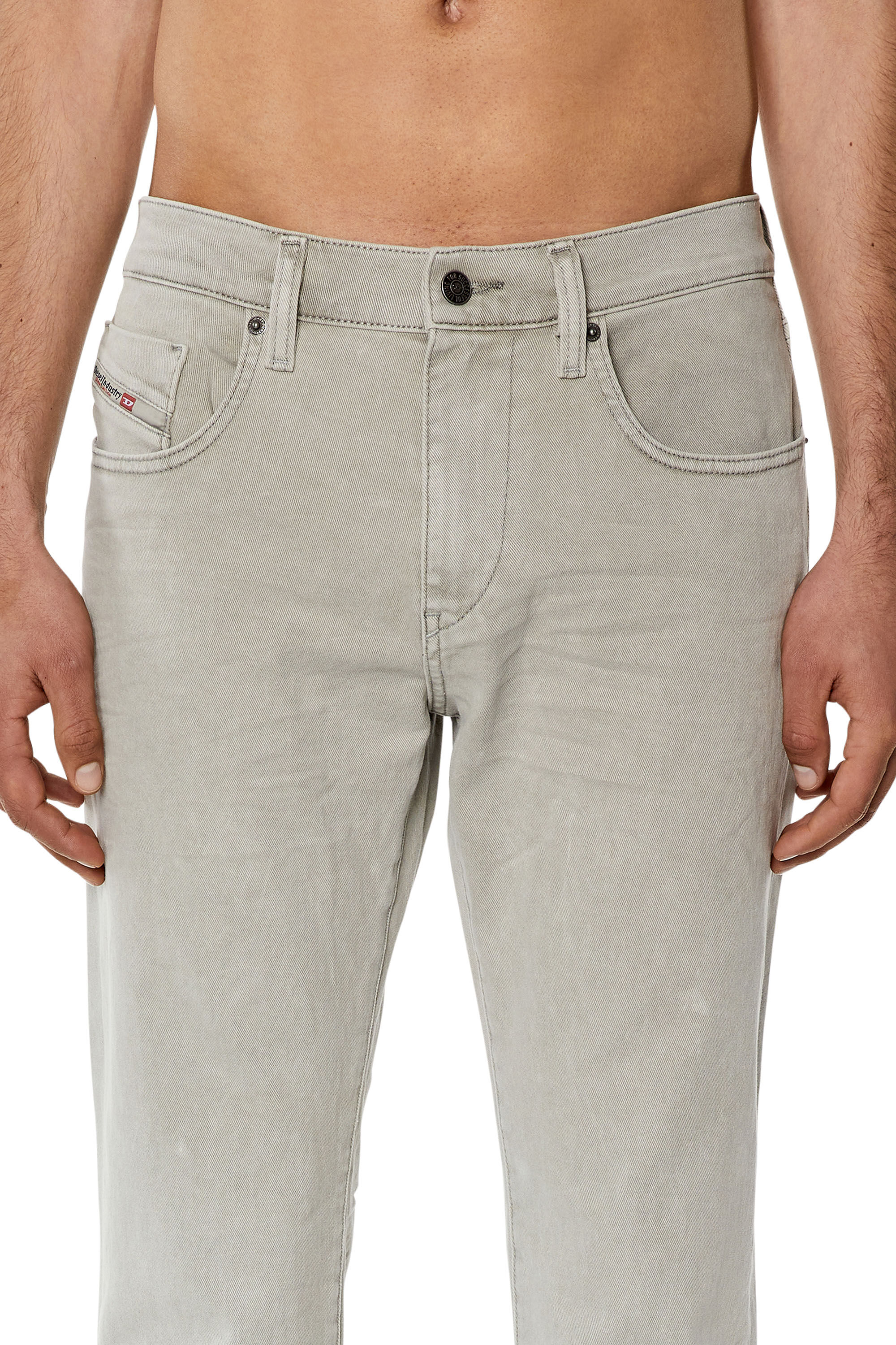 Diesel - Slim Jeans 2019 D-Strukt 0QWTY, Light Grey - Image 5