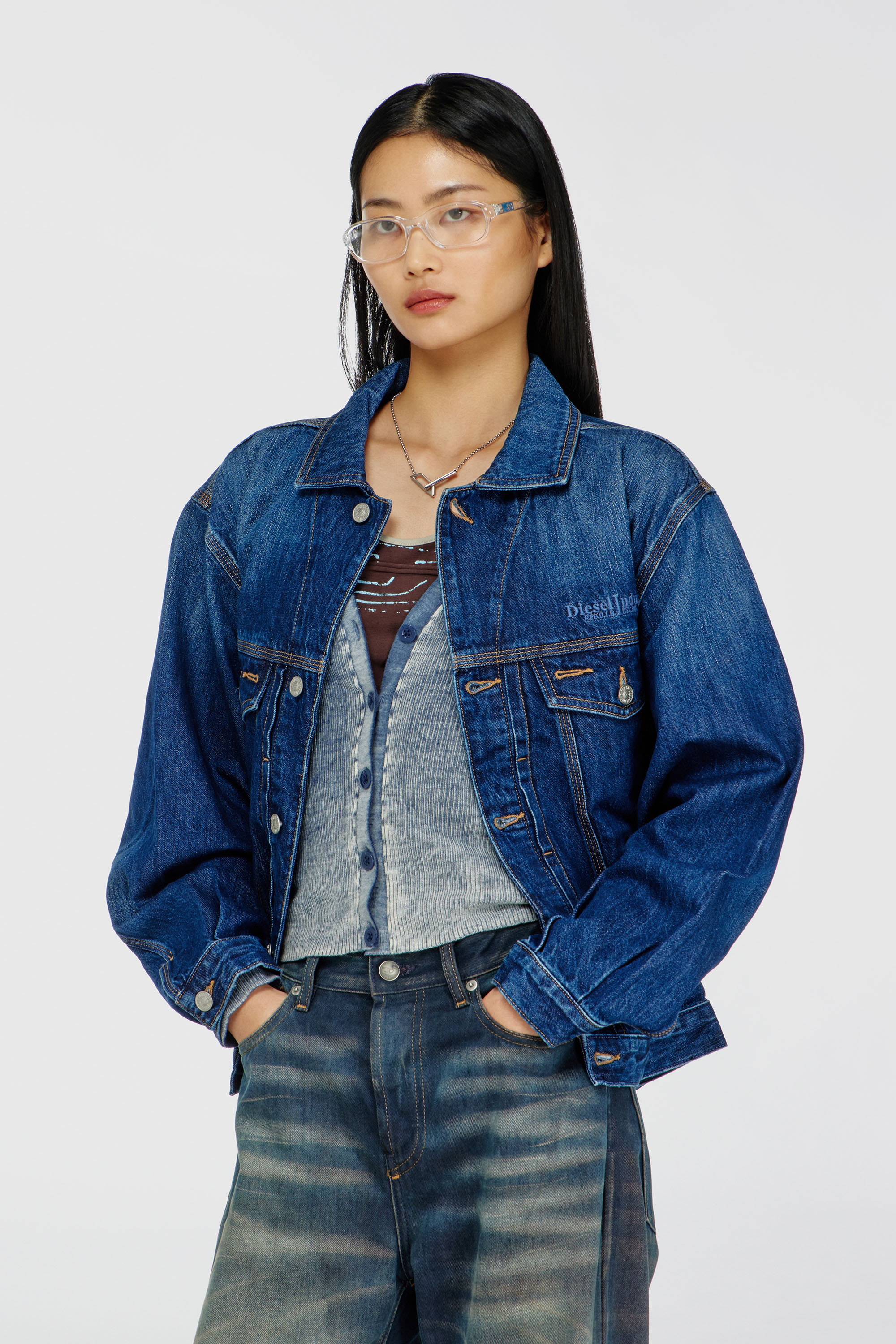 Trucker jacket in denim