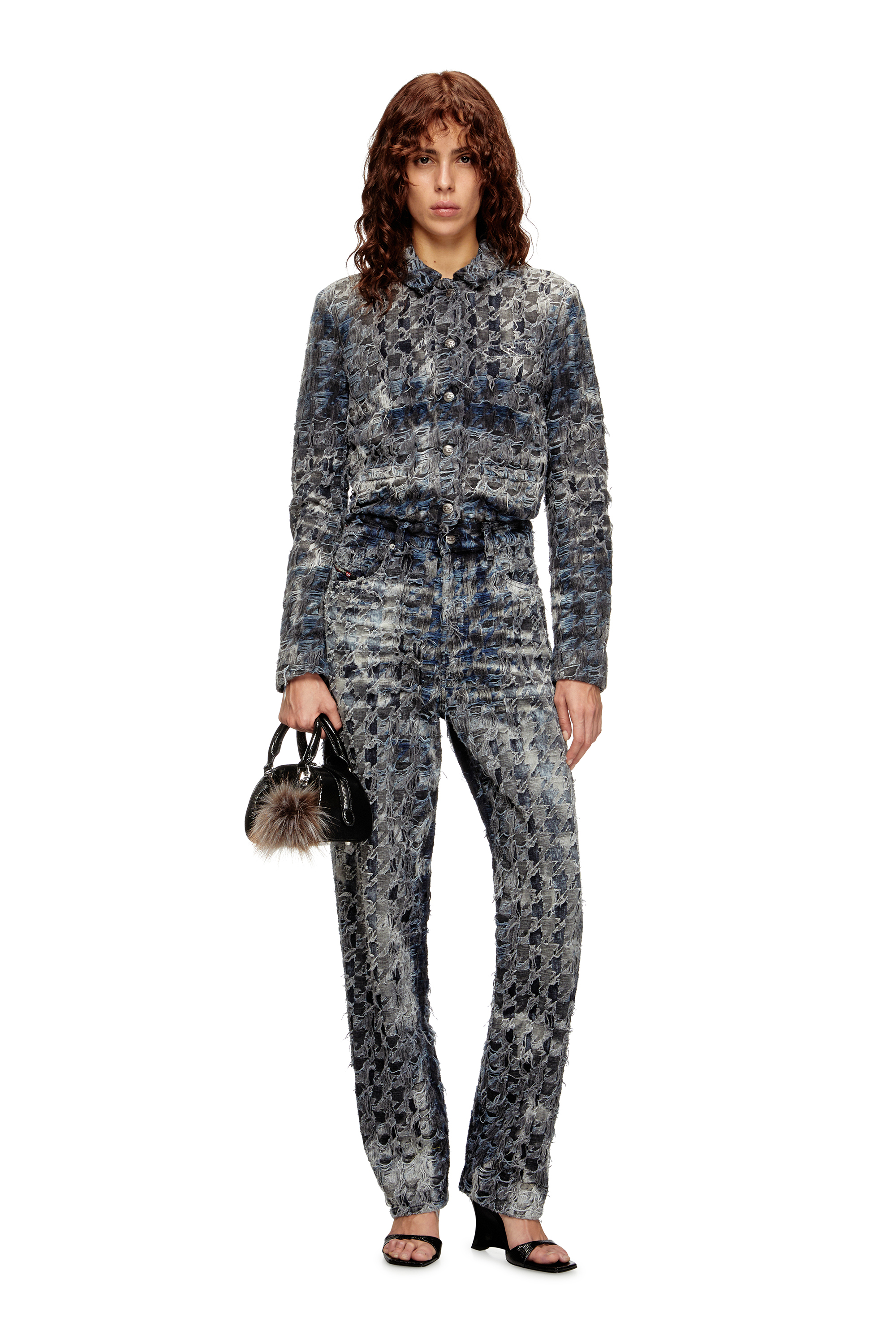 Diesel - 1DR DOME CROSSBODY, Woman's 1DR Dome-Mini bowling bag in embossed leather in Black - 6