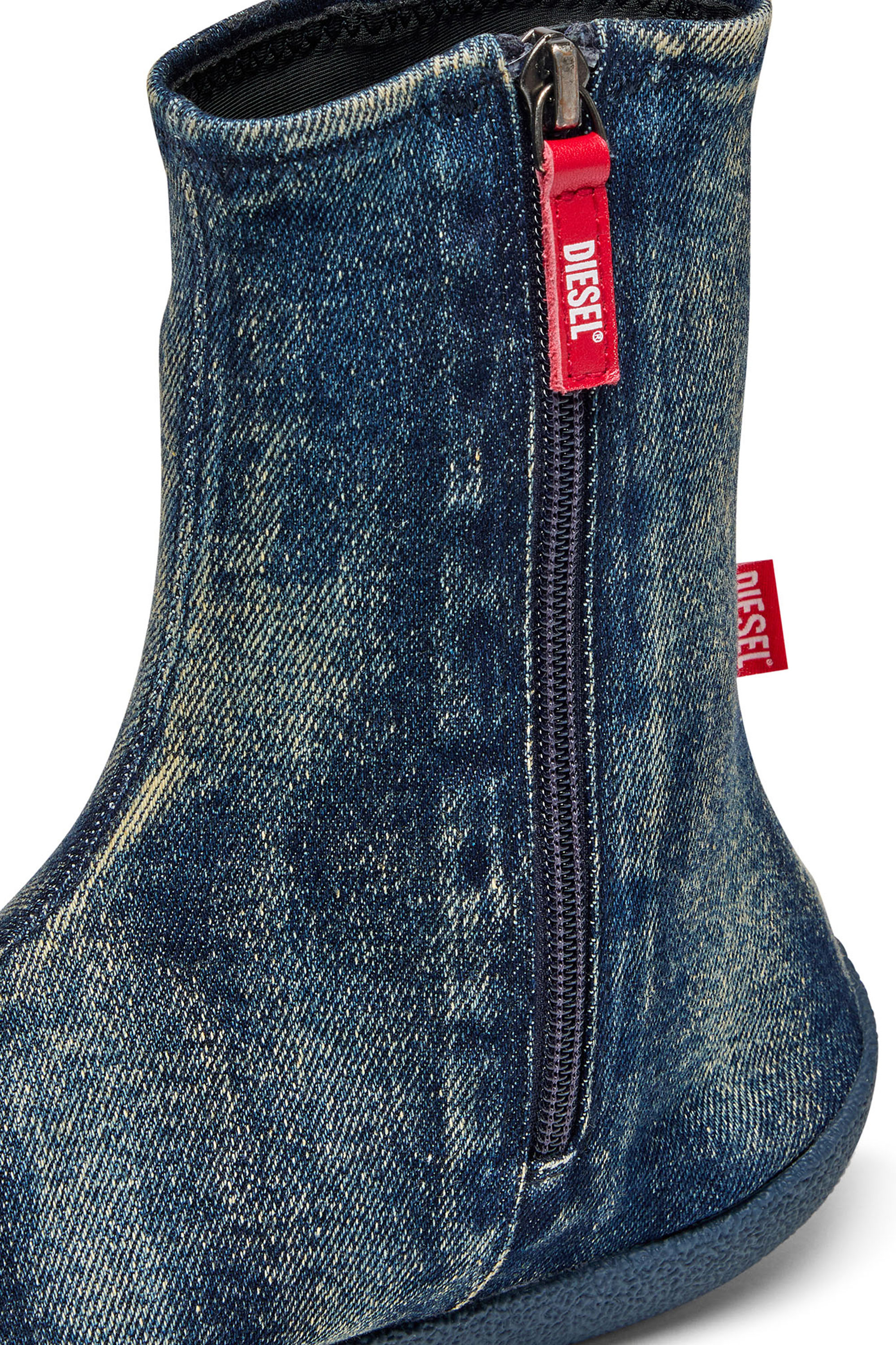 Diesel - D-SHOCK BT, Man's Socks boots in solarised denim in Blue - 5