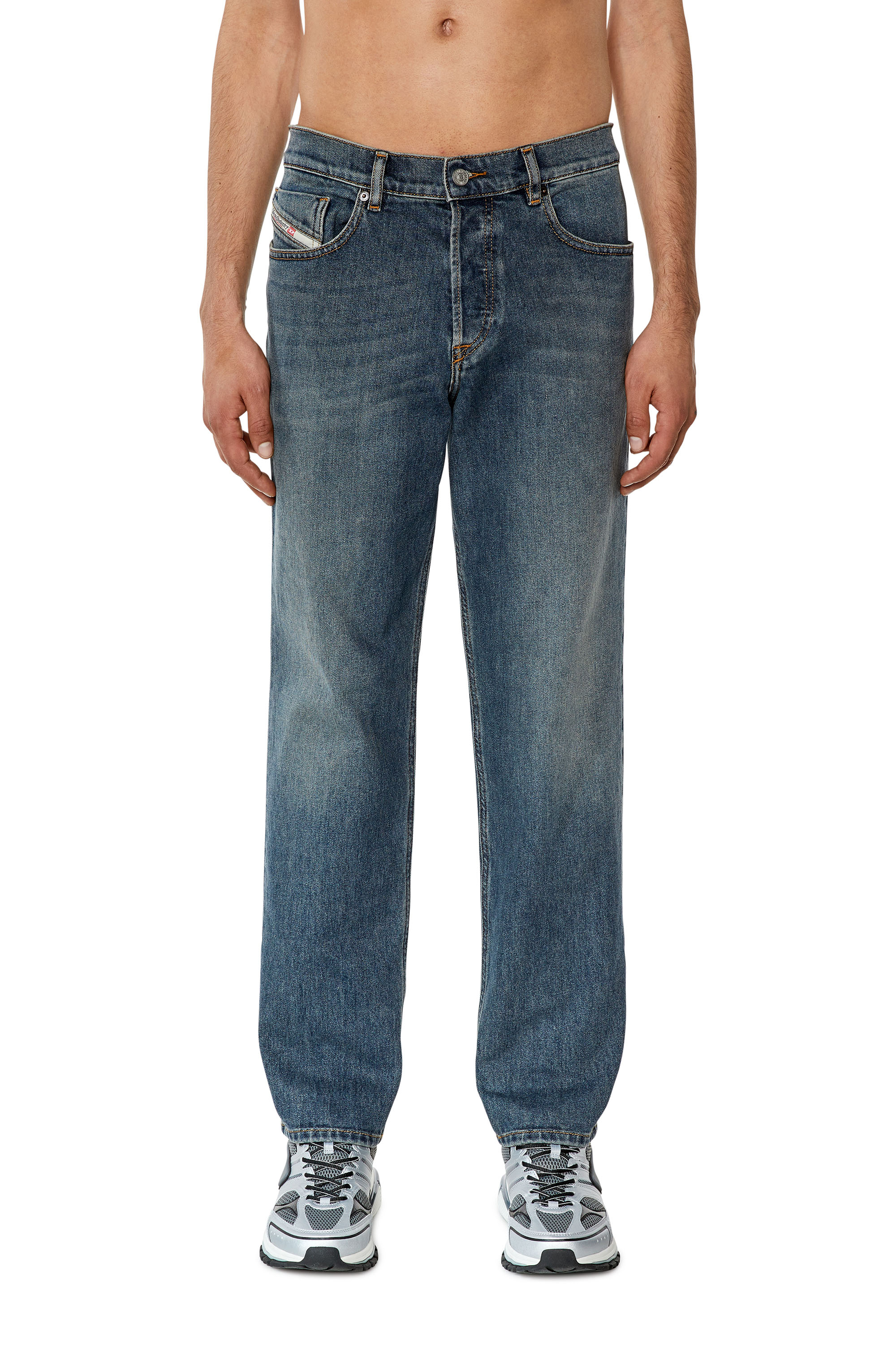 Diesel - 2023 D-Finitive 09F74 Tapered Jeans, Medium blue - Image 1