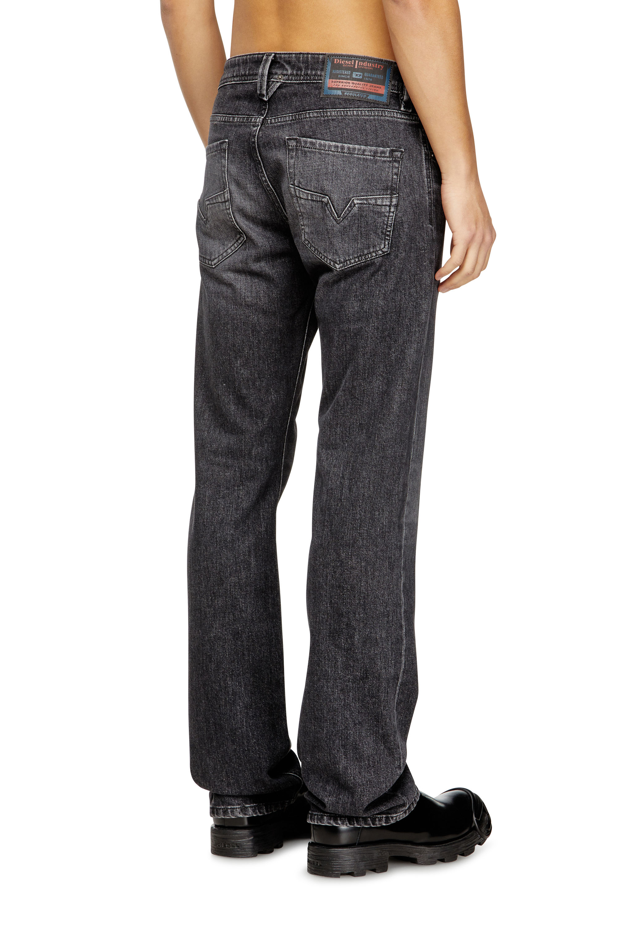 Regular Jeans 1985 Larkee 09N49, Grey Diesel - Man's Regular Jeans 1985 Larkee 09N49, Grey - 4