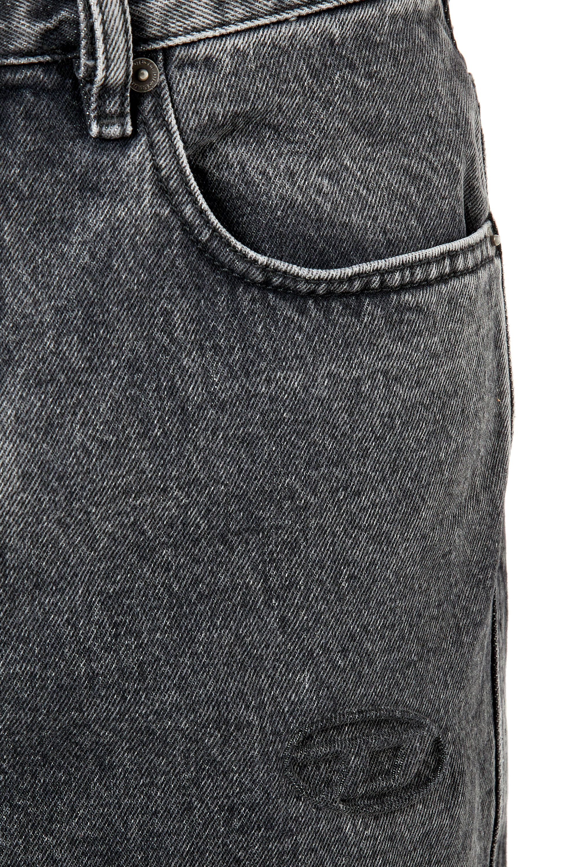 Diesel - 2020 D-Viker 007N4 Straight Jeans, Black/Dark grey - Image 3
