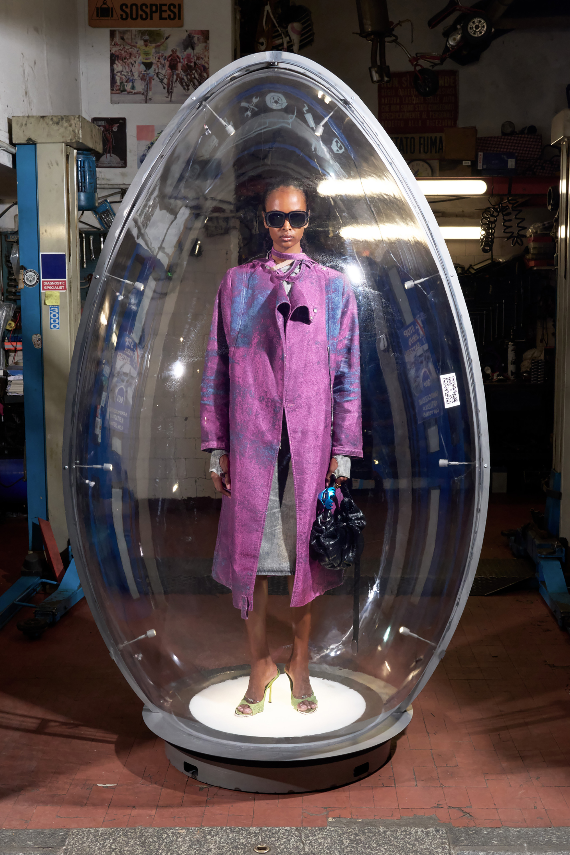 Diesel - DE-DELGAR-FSI, Woman's Coat in coloured satin denim in Violet - 4