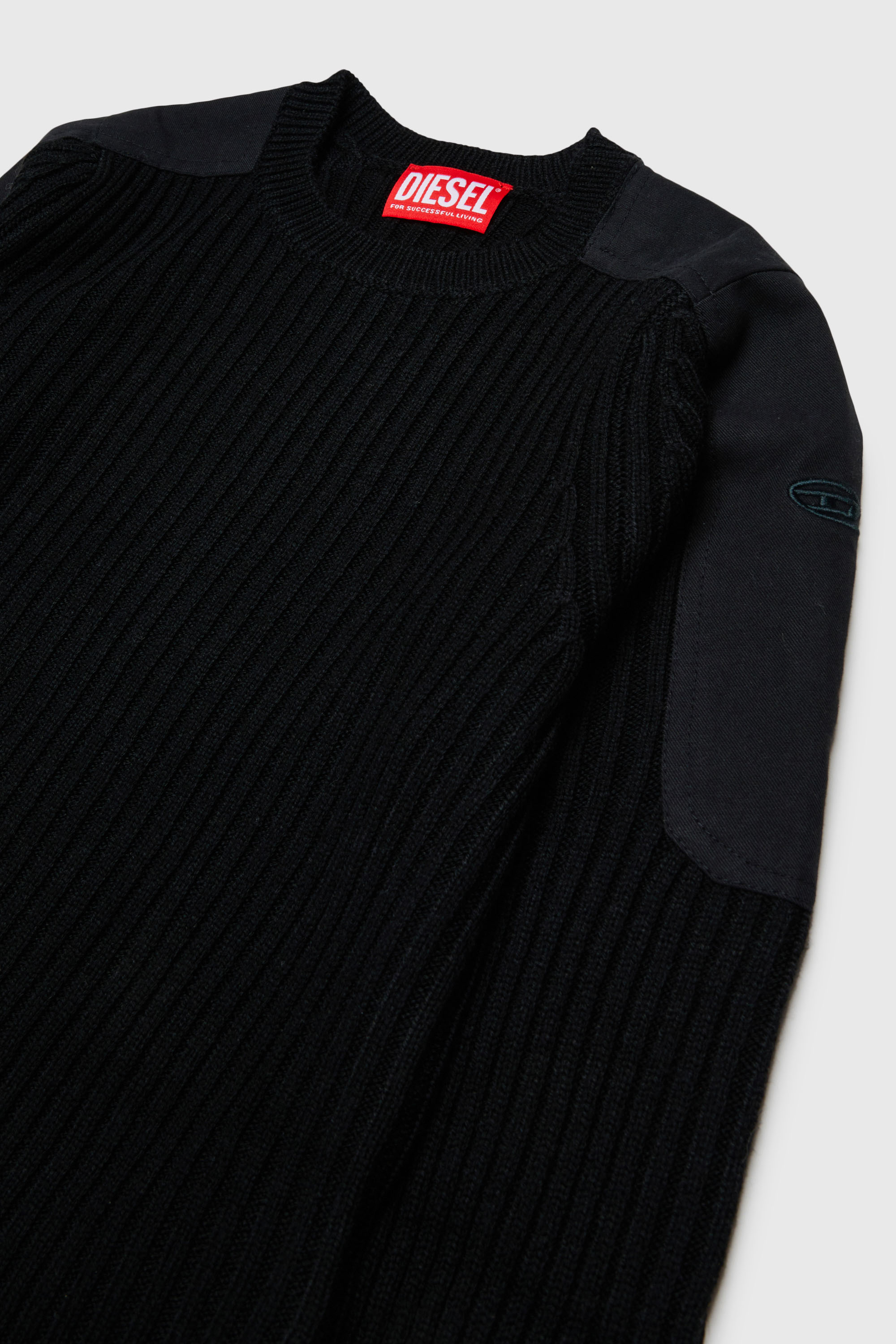 Diesel - KAMAR, Man's Frayed jumper in wool blend in Black - 3