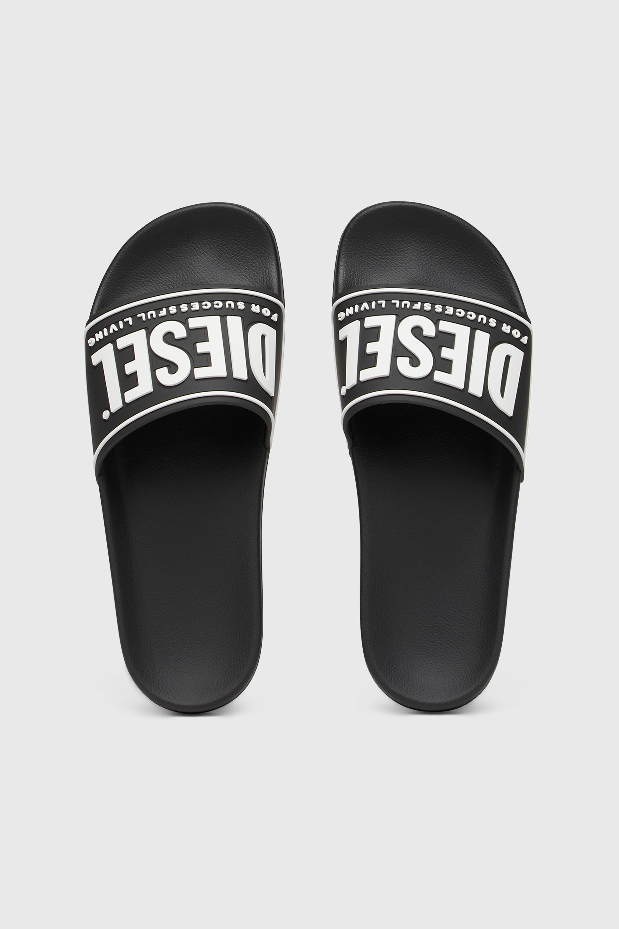 Diesel - SA-MAYEMI CC W, Woman's Sa-Mayemi-Rubber slides with embossed logo in Black - 4