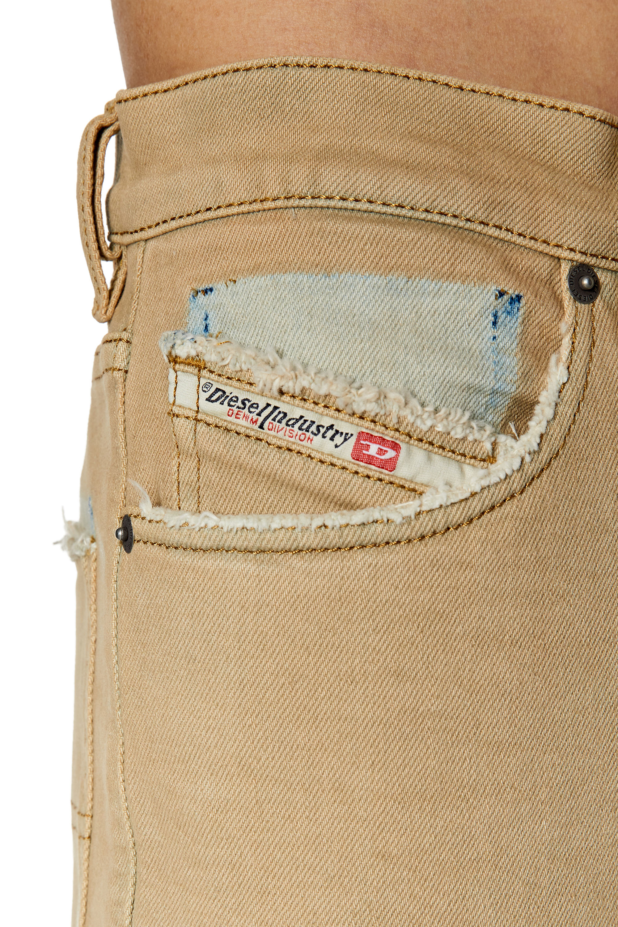 Diesel - 1995 D-Sark 09F24 Straight Jeans, Beige - Image 3