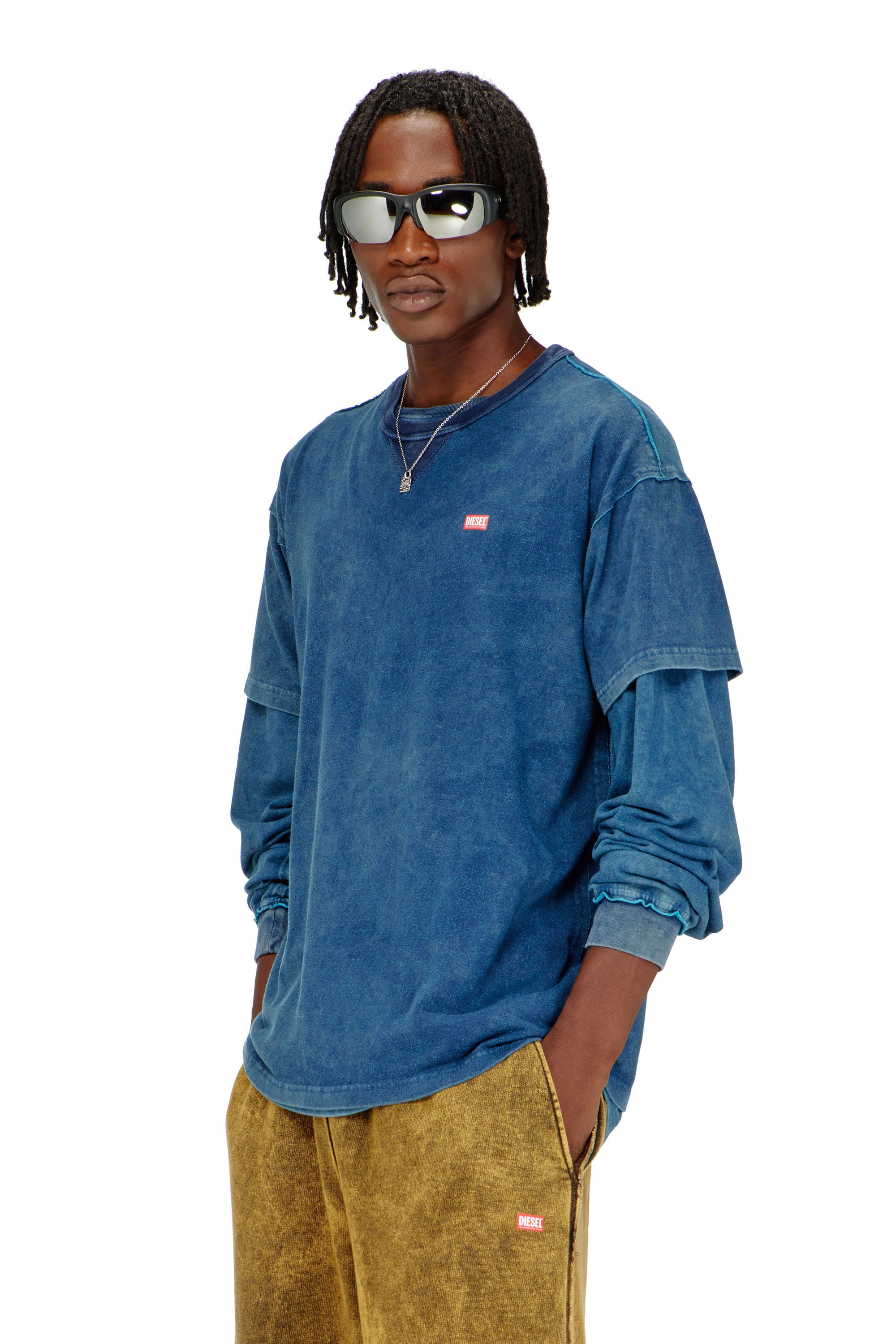 Diesel - T-NORM-RAW, Man's Acid-wash T-shirt with frayed details in Blue - 1