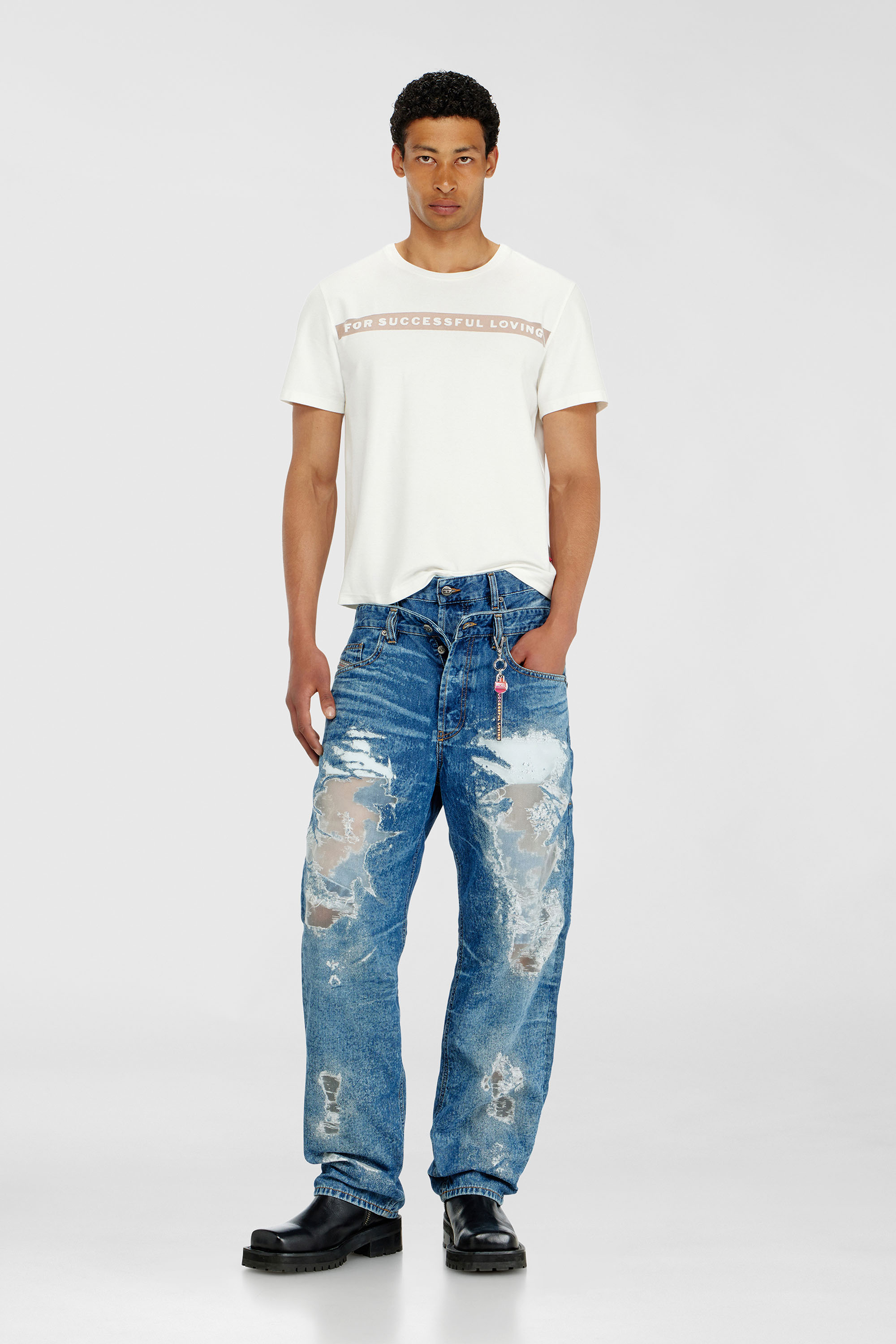 Diesel - PR-T-NOTS-CHI-R, Unisex's T-shirt with For Successful Loving logo in White - 1