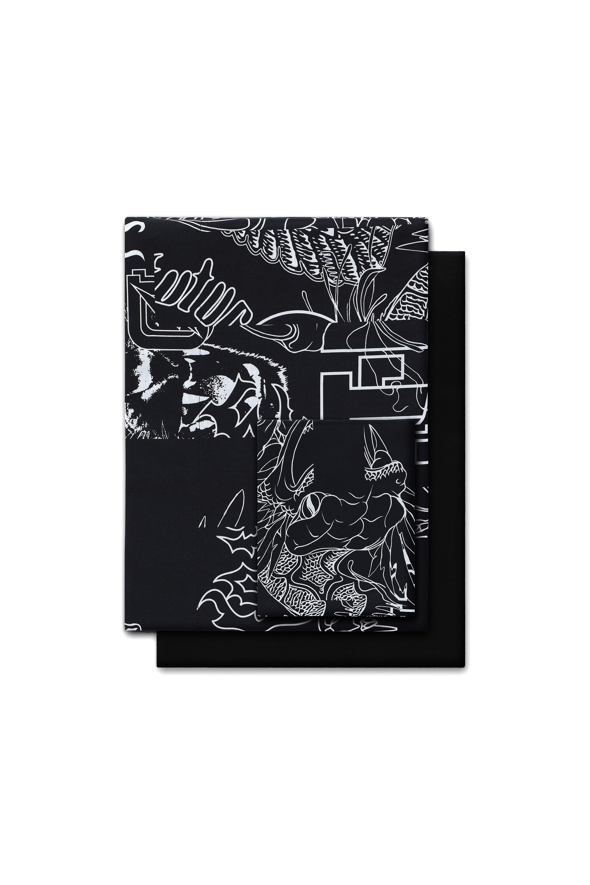 Diesel - 2004026 CLET COLLEGE    250X290 PR002, Unisex's Double bed sheets set COLLEGE in Black - 1