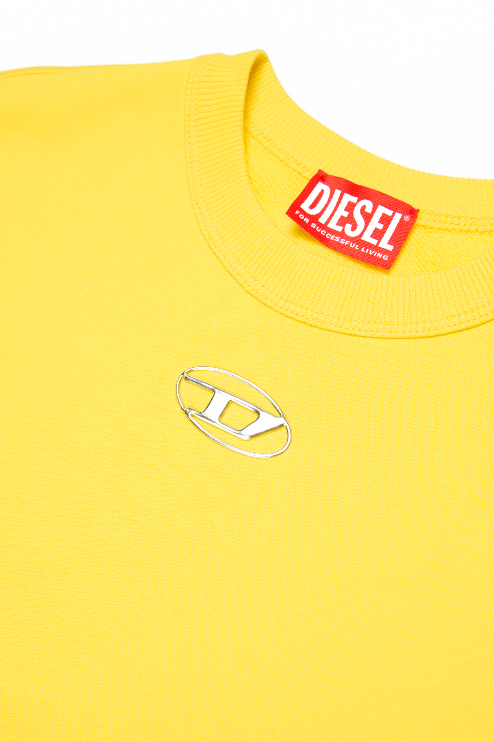Diesel - SMACSISOD OVER, Man Sweatshirt with metal-look Oval D logo in Yellow - Image 4