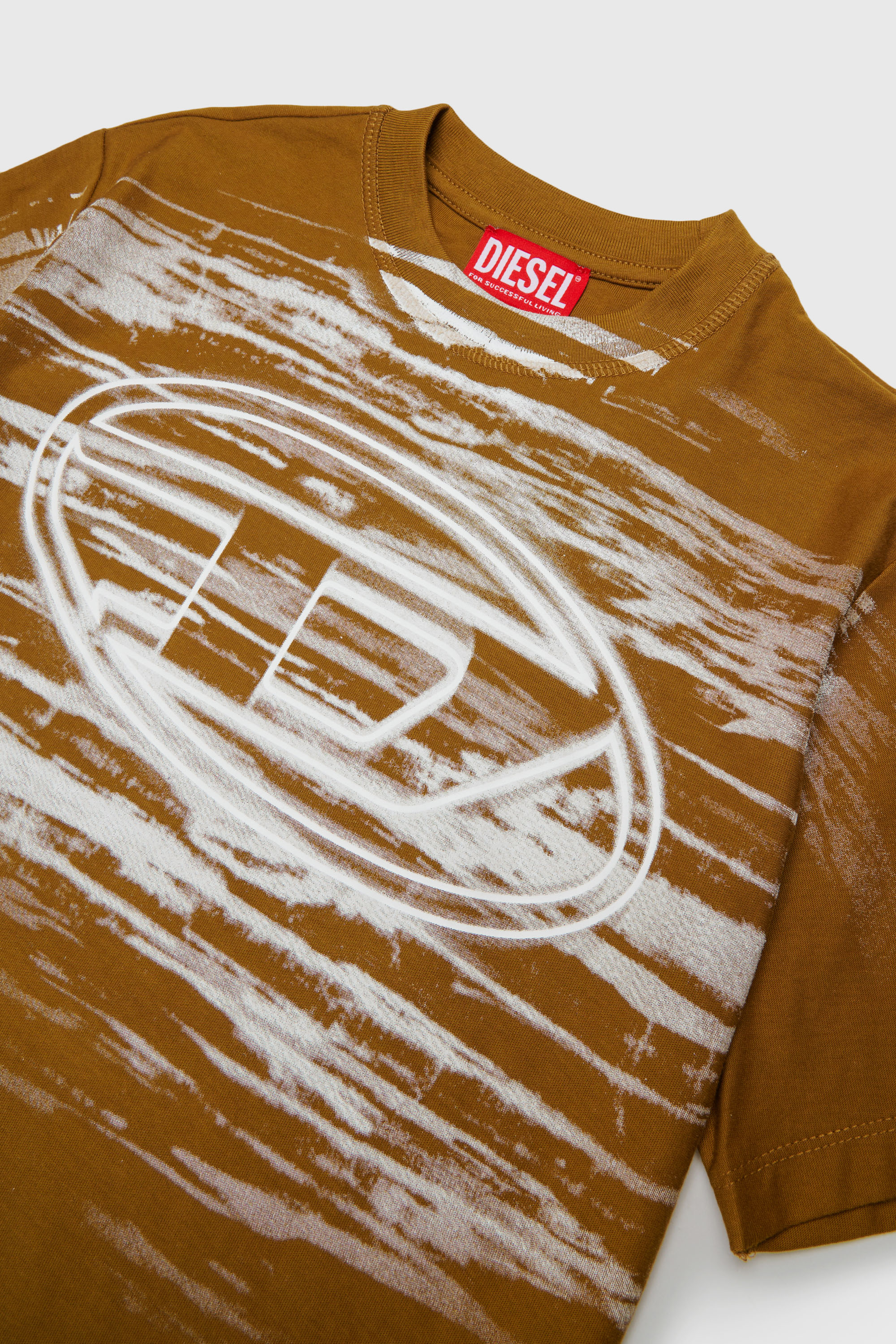 Diesel - TFRIT OVER, Man's T-shirt with Oval D logo and streaky effect in Brown - 3