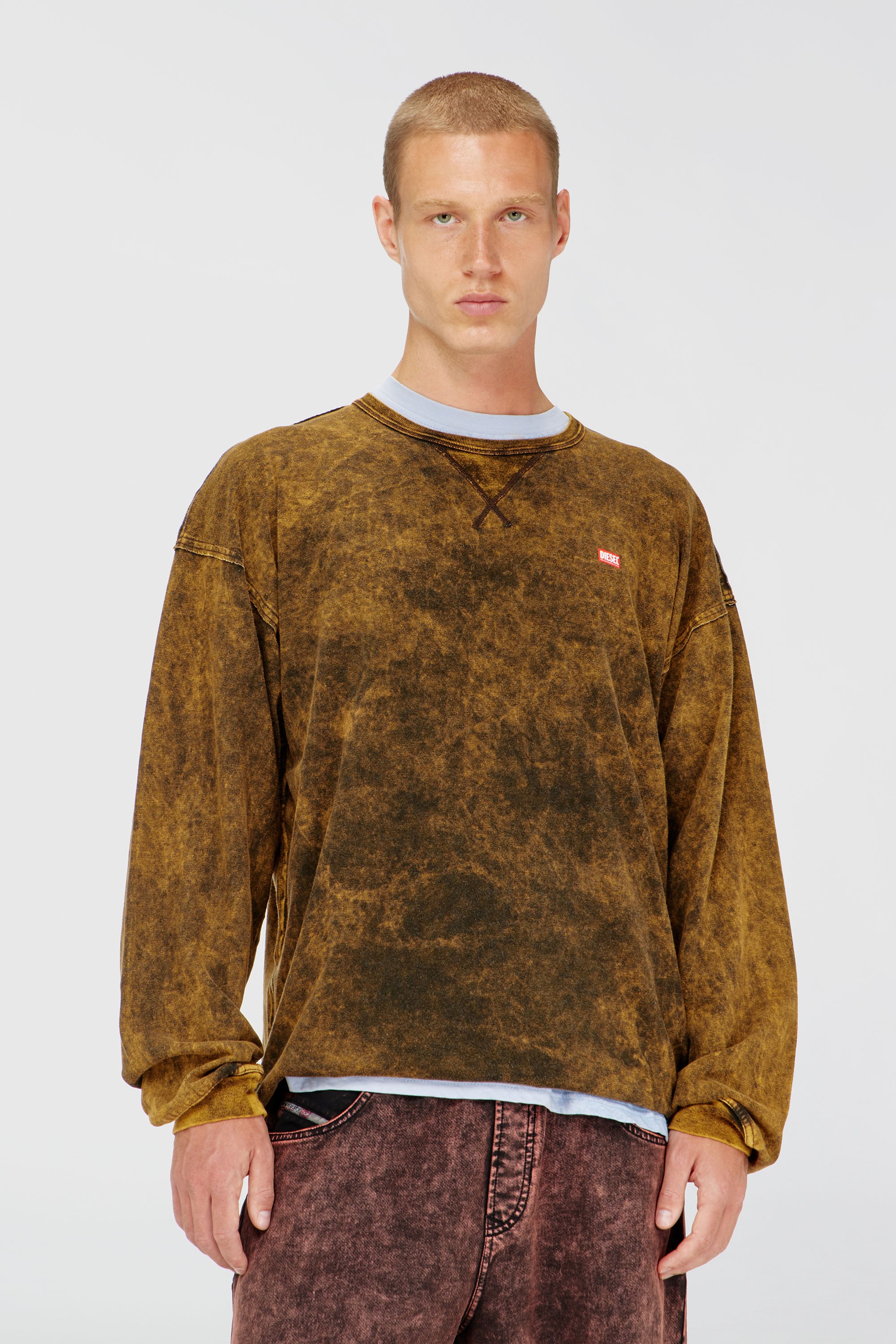 Diesel - T-BOXT-LS-RAW, Man's Acid-wash long-sleeve T-shirt with frayed details in Brown - 1